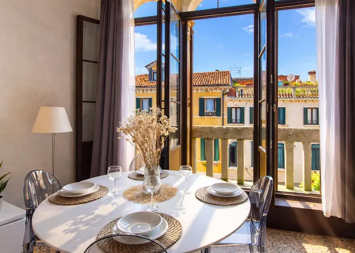 דירה Dream - Il Piu Centrale, Idromassaggio In Camera, Ascensore - 10 Min Da Rialto E San Marco ונציה